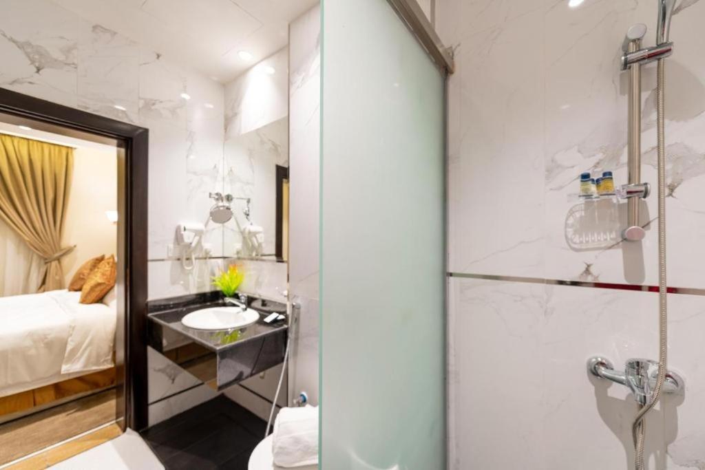 بلسم العائلة للوحدات السكنية المفروشة Family Balsam Furnished Units Yidda Exterior foto